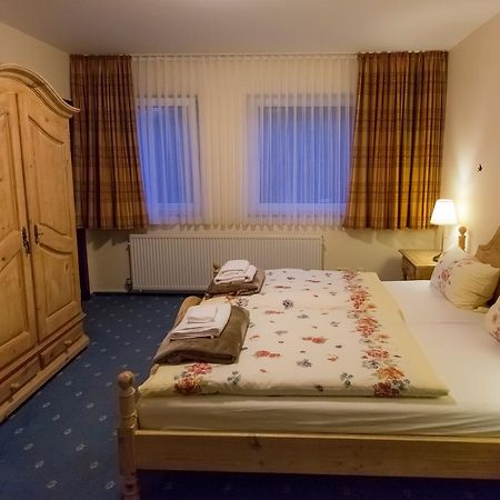 Landgasthaus Zu Den Erdfaellen Bad Pyrmont Ngoại thất bức ảnh