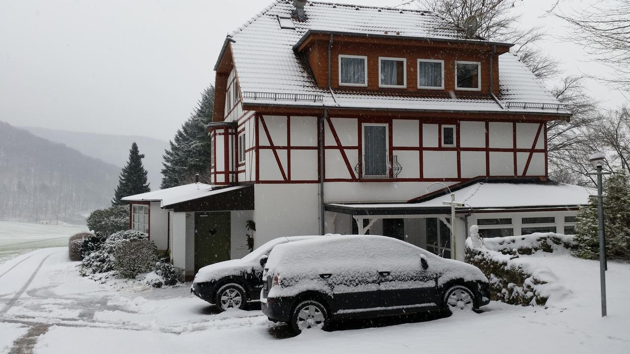 Landgasthaus Zu Den Erdfaellen Bad Pyrmont Ngoại thất bức ảnh