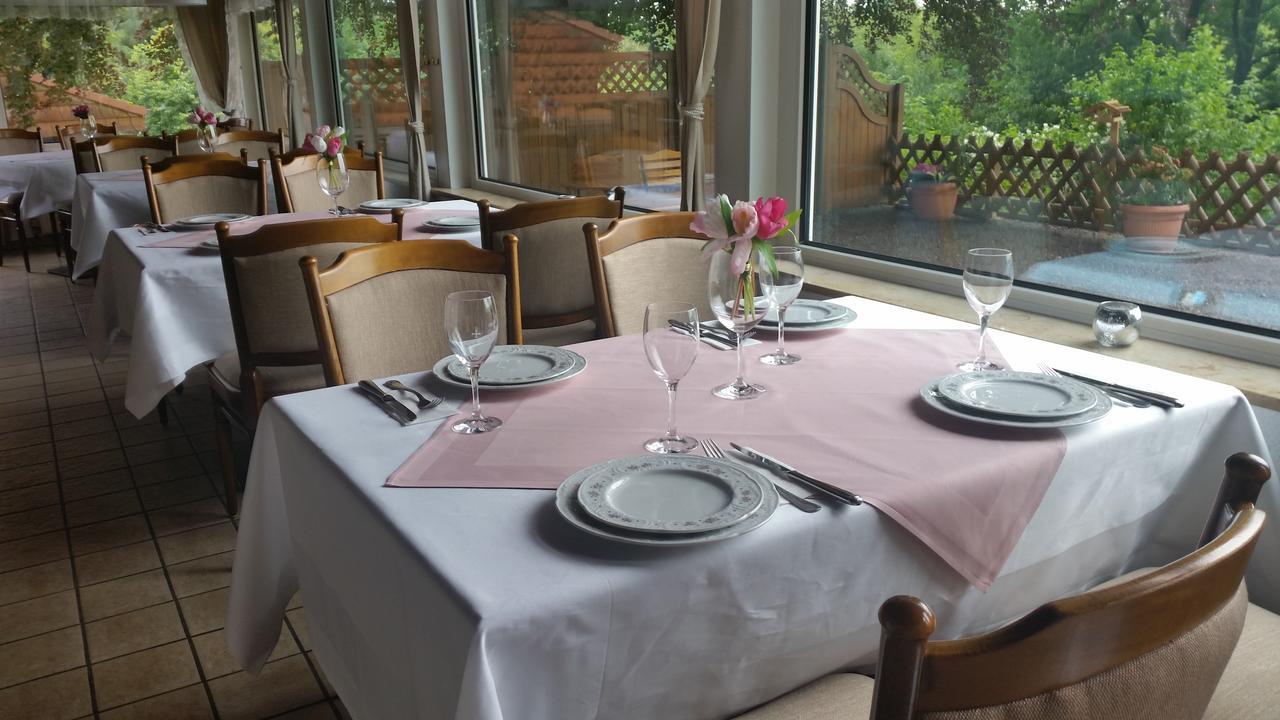 Landgasthaus Zu Den Erdfaellen Bad Pyrmont Ngoại thất bức ảnh